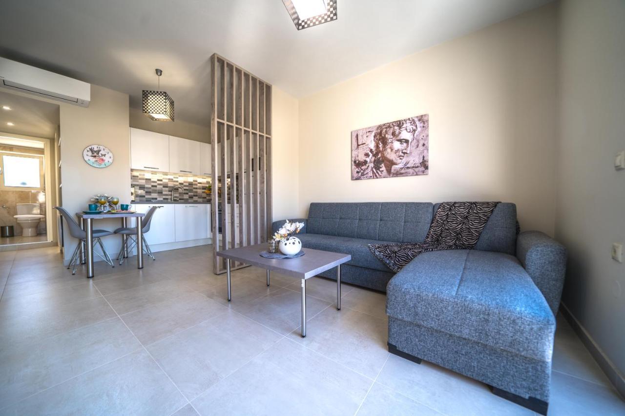 Alma City Center Apartment'S Iraklio Eksteriør billede